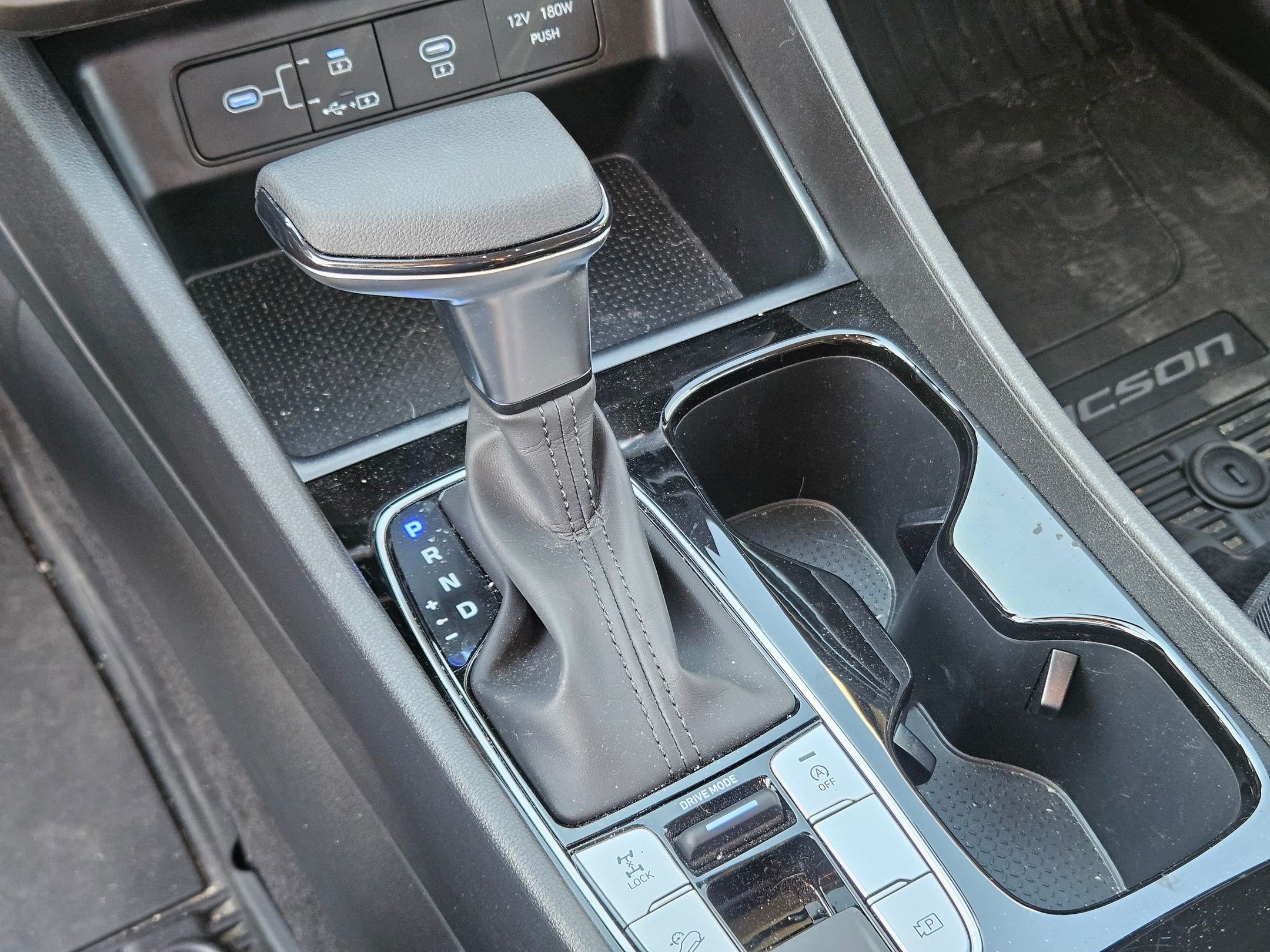 Certified Used 2025 Gray Hyundai SE image 25