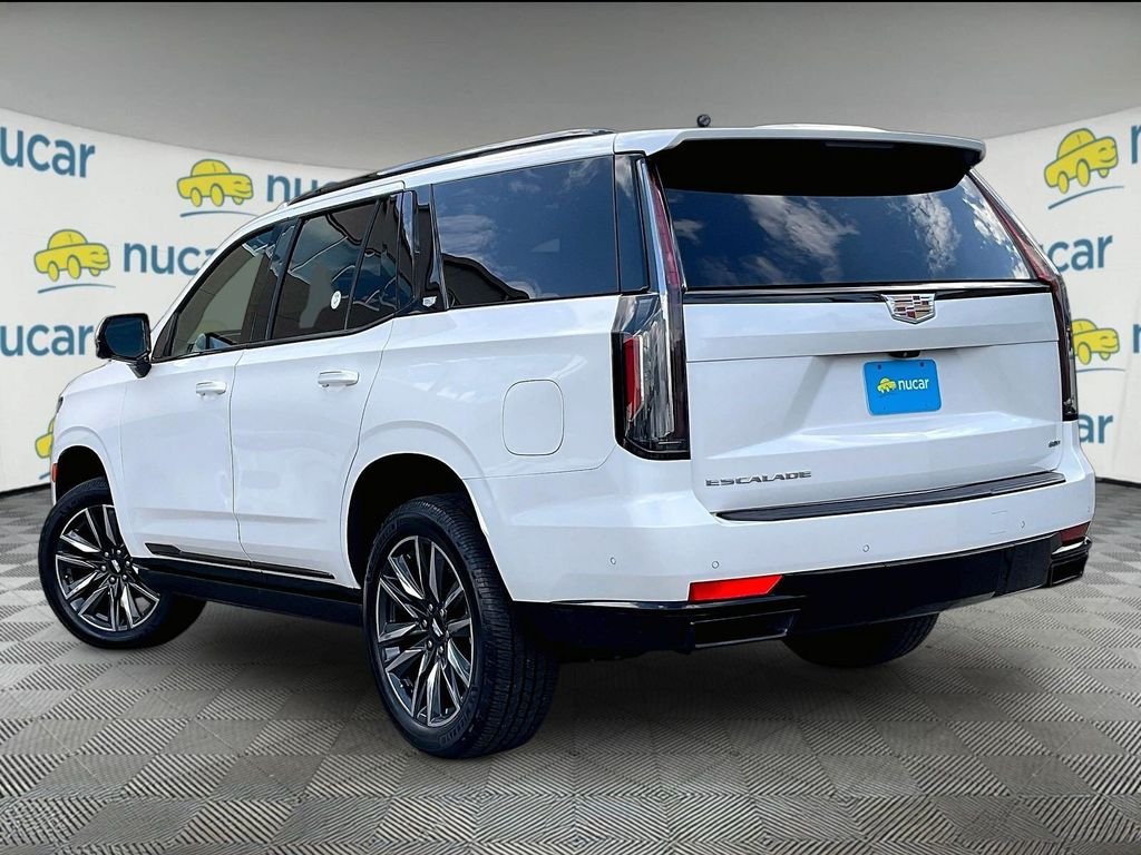 Used 2024 White Cadillac Sport Platinum image 4