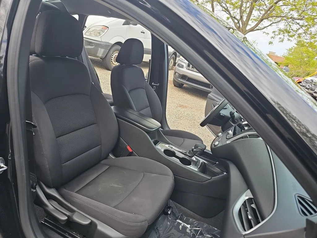 Used 2023 Black Chevrolet LT image 10