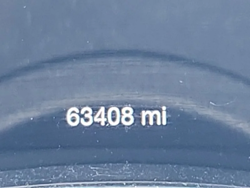 Used 2019 Black Jeep Laredo image 10