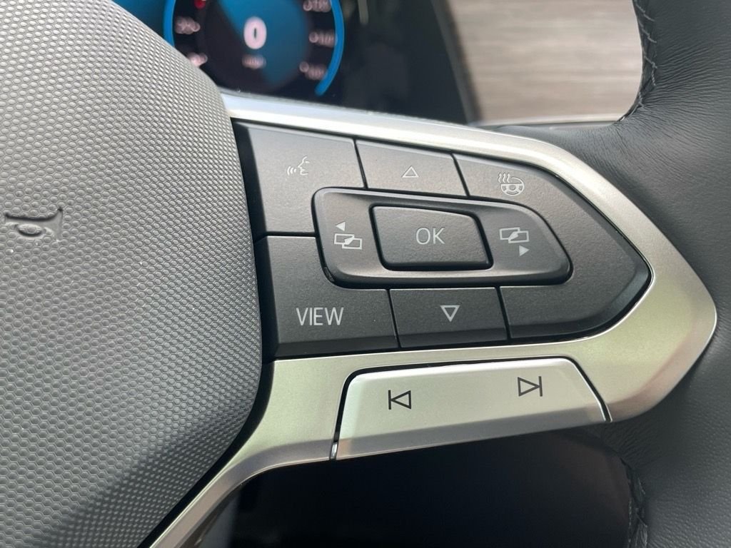 2026 Volkswagen Atlas SEL Premium R-Line - Photo 6