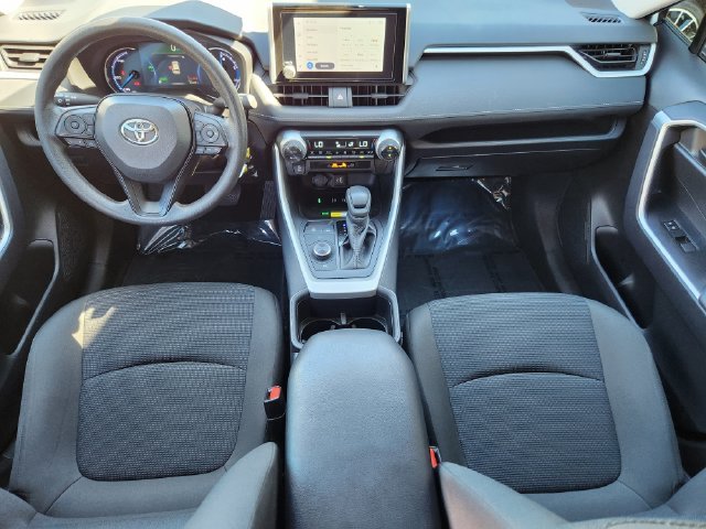 Used 2025 White Toyota LE image 12