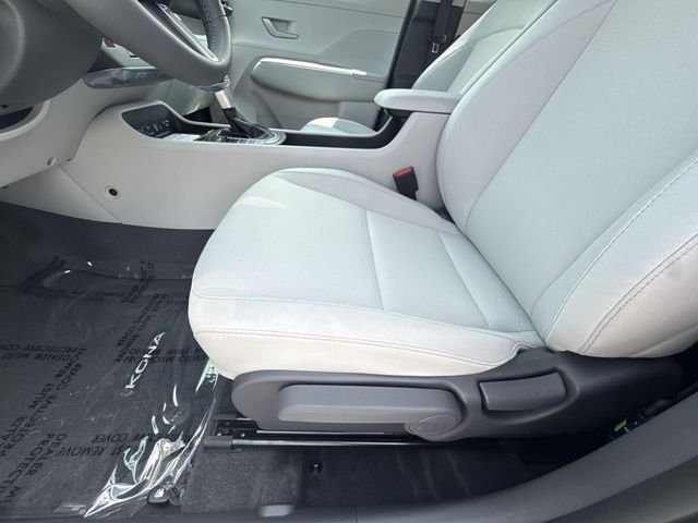 New 2026 White Hyundai SEL Sport image 12
