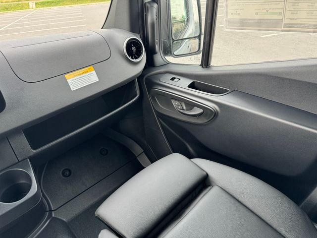 2025 Mercedes-Benz Sprinter Cargo Van Base - Photo 39