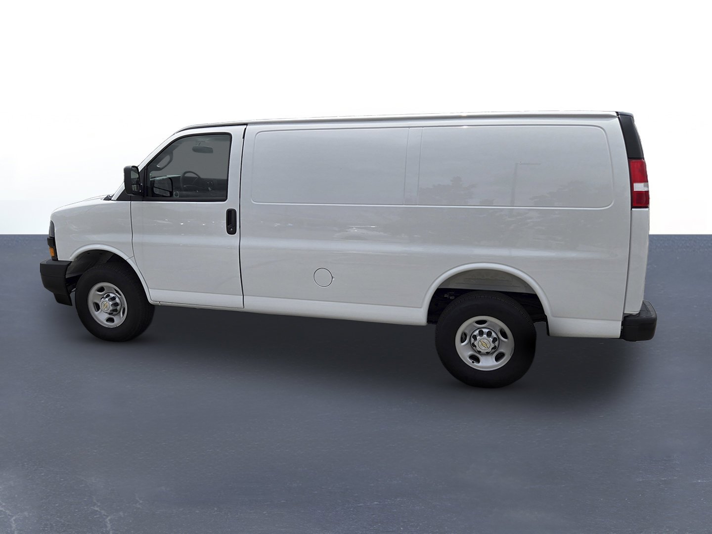 2025 Chevrolet Express Cargo Work Van - Photo 9