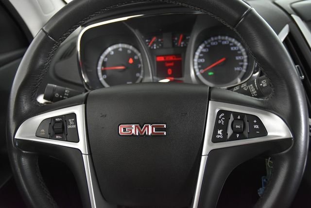 Used 2017 Red GMC SLE-2 image 32