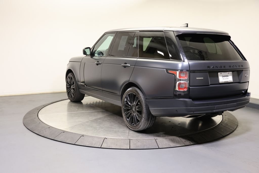 Used 2019  Land Rover 5.0L V8 Supercharged image 3