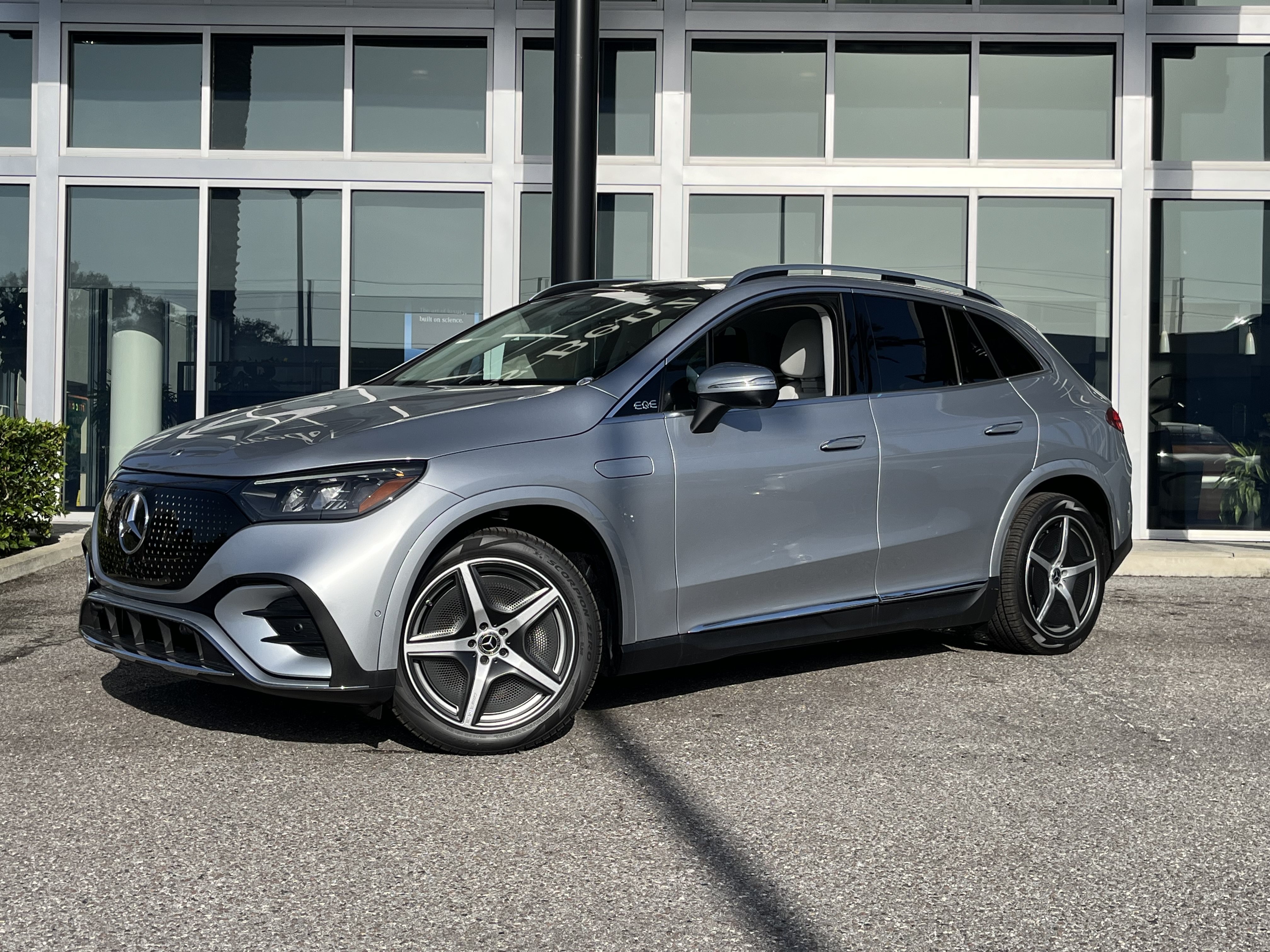 New 2026 Cirrus Silver Metallic Mercedes-Benz EQE 320 image 2