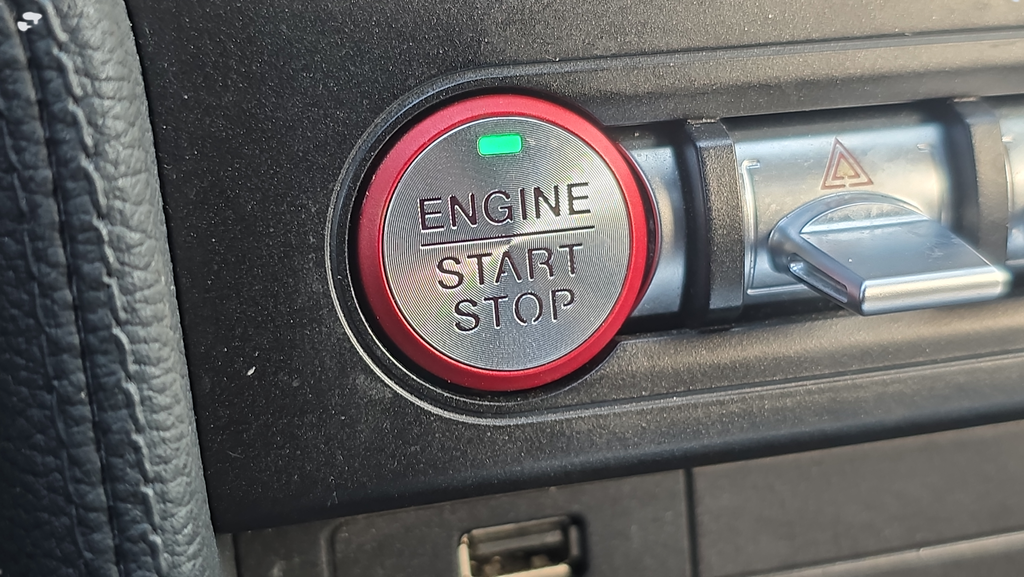 Used 2022 Black Ford EcoBoost Premium image 13
