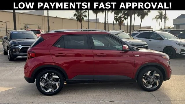 Used 2022 Hyundai Venue Limited with VIN KMHRC8A34NU204785 for sale in Brownsville, TX
