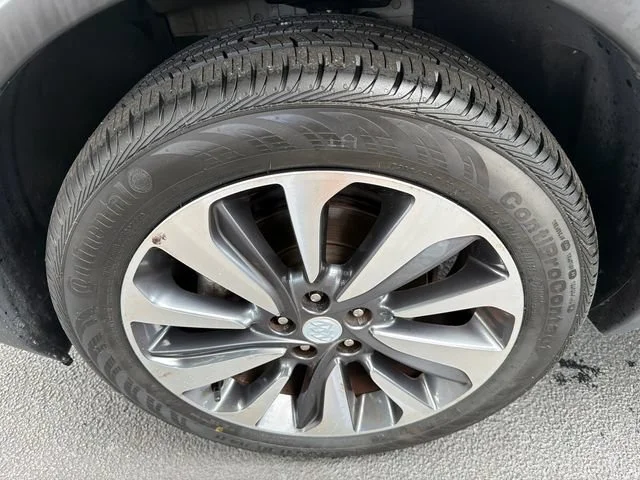 Used 2022 Quicksilver Metallic Buick Preferred image 11