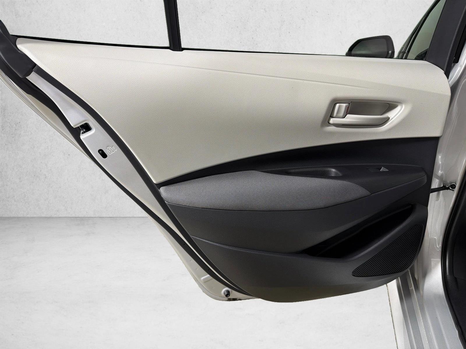 Used 2025 Classic Silver Metallic Toyota LE image 21