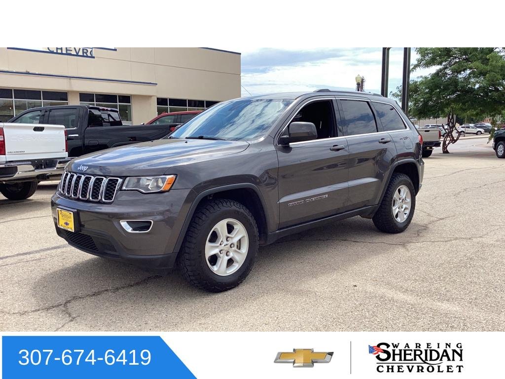 Used 2017 Gray Jeep Laredo image 6