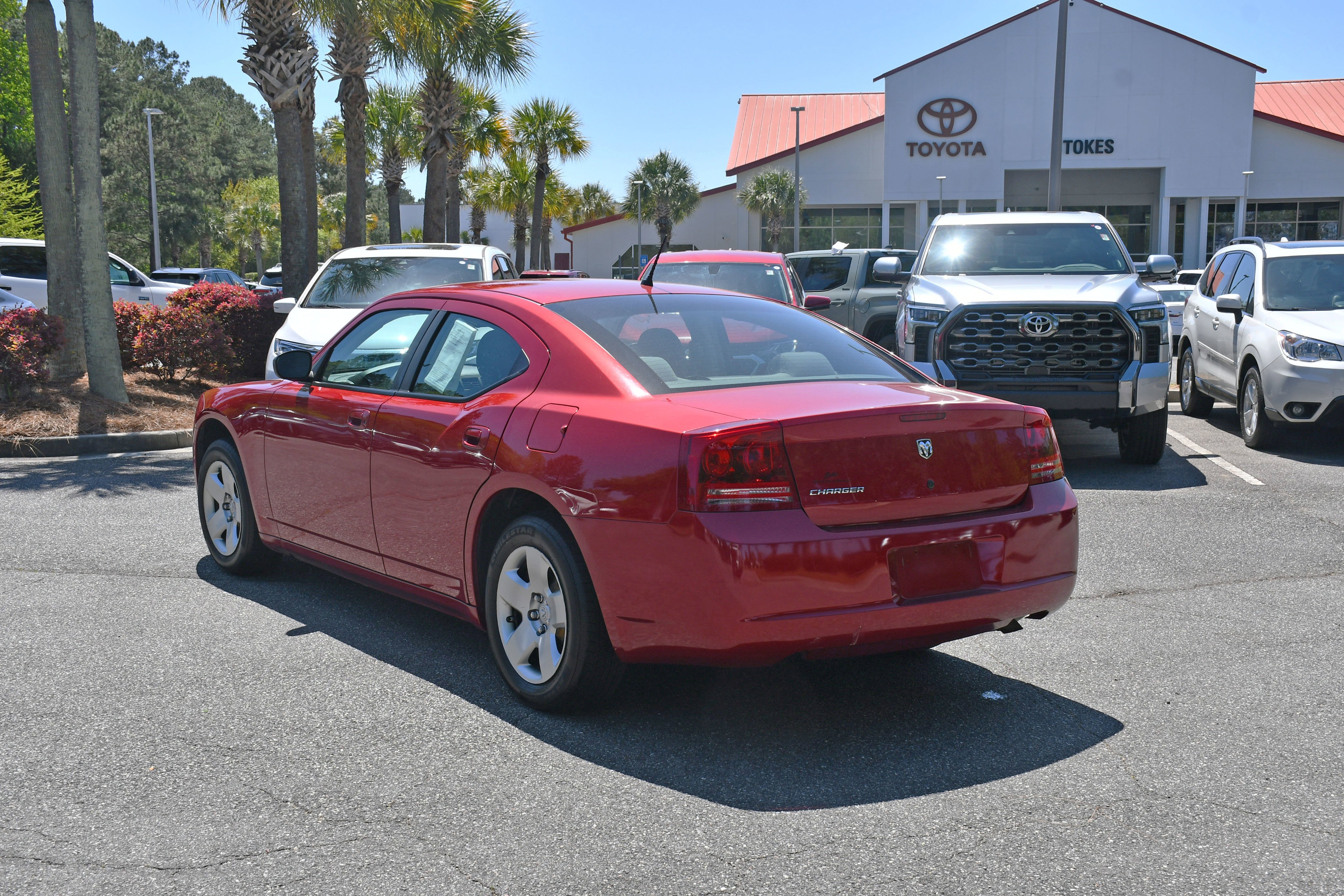 Used 2008 Red Dodge SE image 2