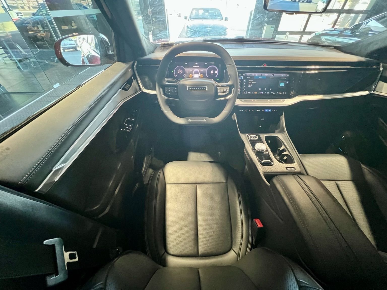 2024 Jeep Wagoneer S Launch Edition - Photo 12