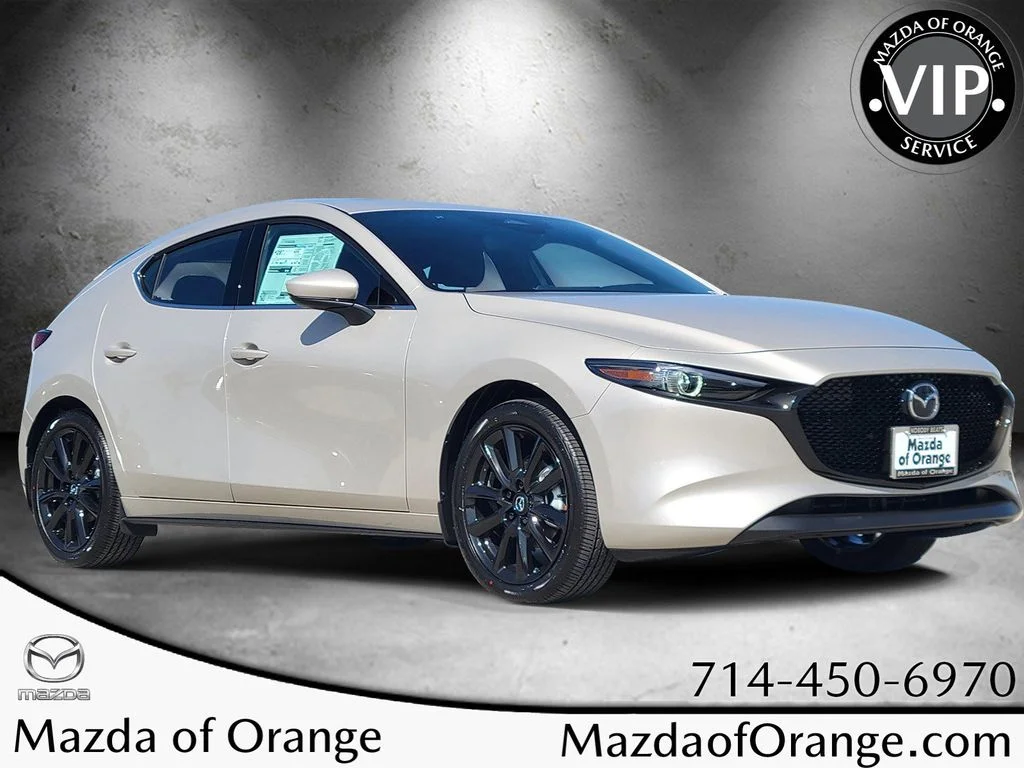 2026 Mazda CX-3 Premium MT 5-Door SKYACTIV's photo