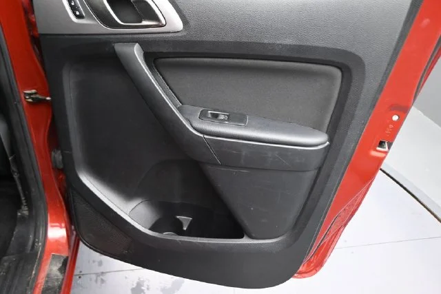 Used 2019 Red Ford XLT image 15