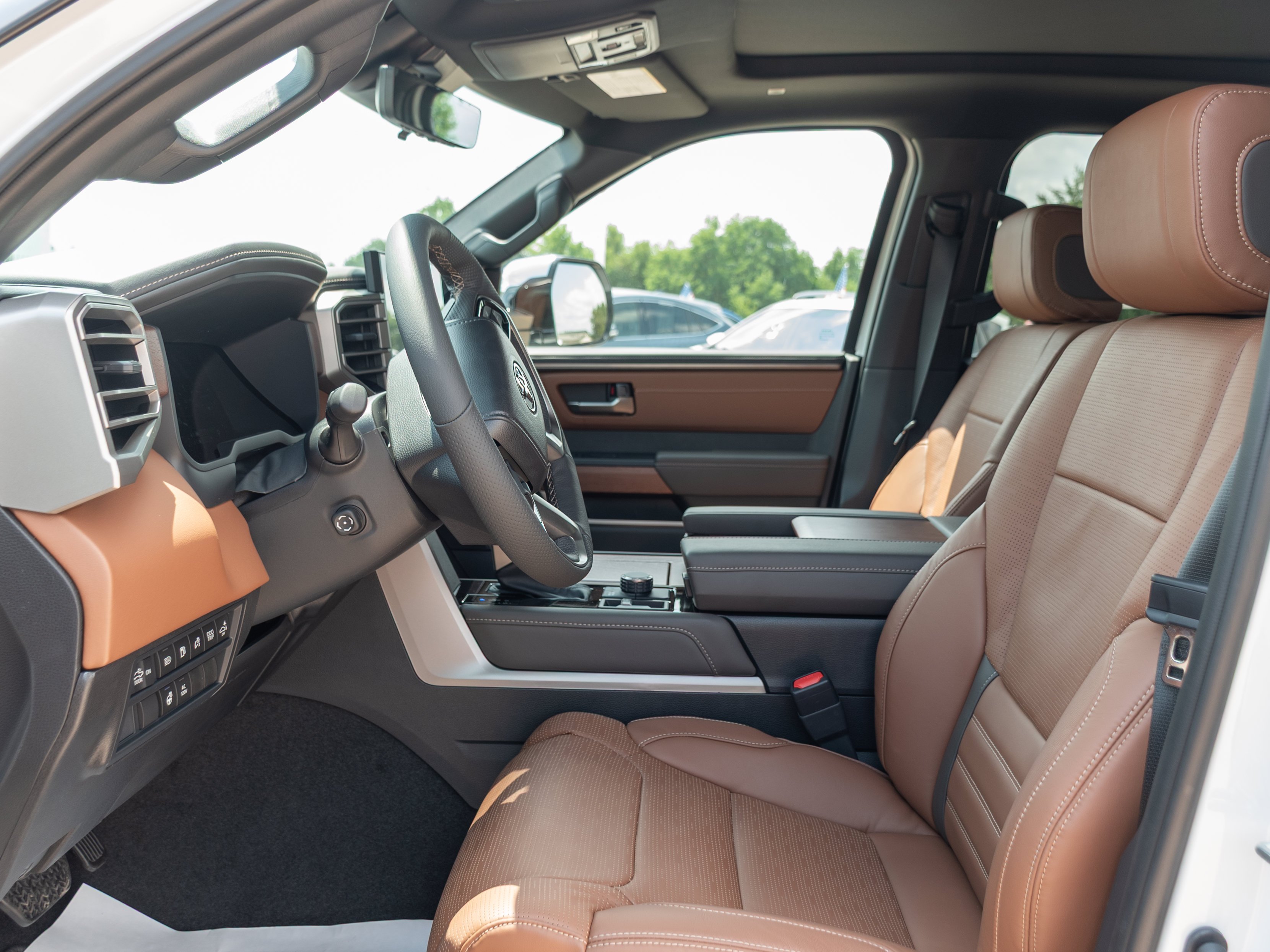 New 2026 Wind Chill Pearl <sup>1</sup> Toyota Tundra 1794 Edition image 7