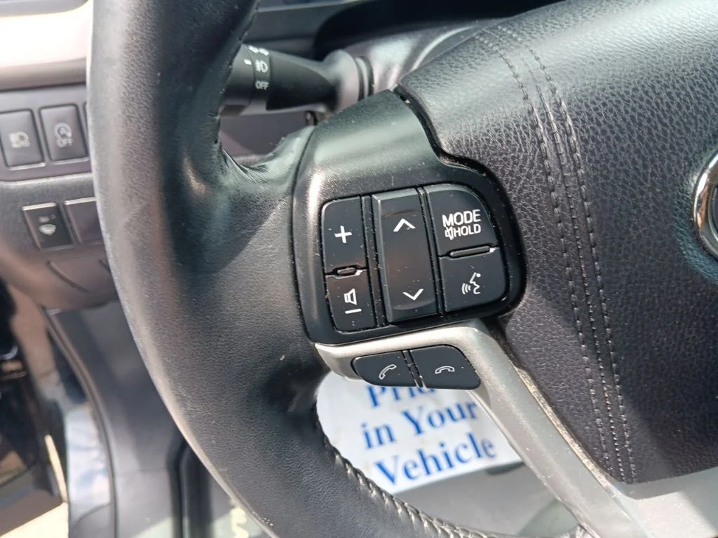 Used 2019 Midnight Black Metallic Toyota XLE image 17