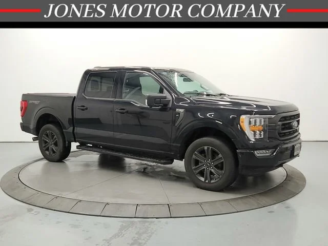 2023 Ford F-150 XLT 4x4 SuperCrew 145 in's photo