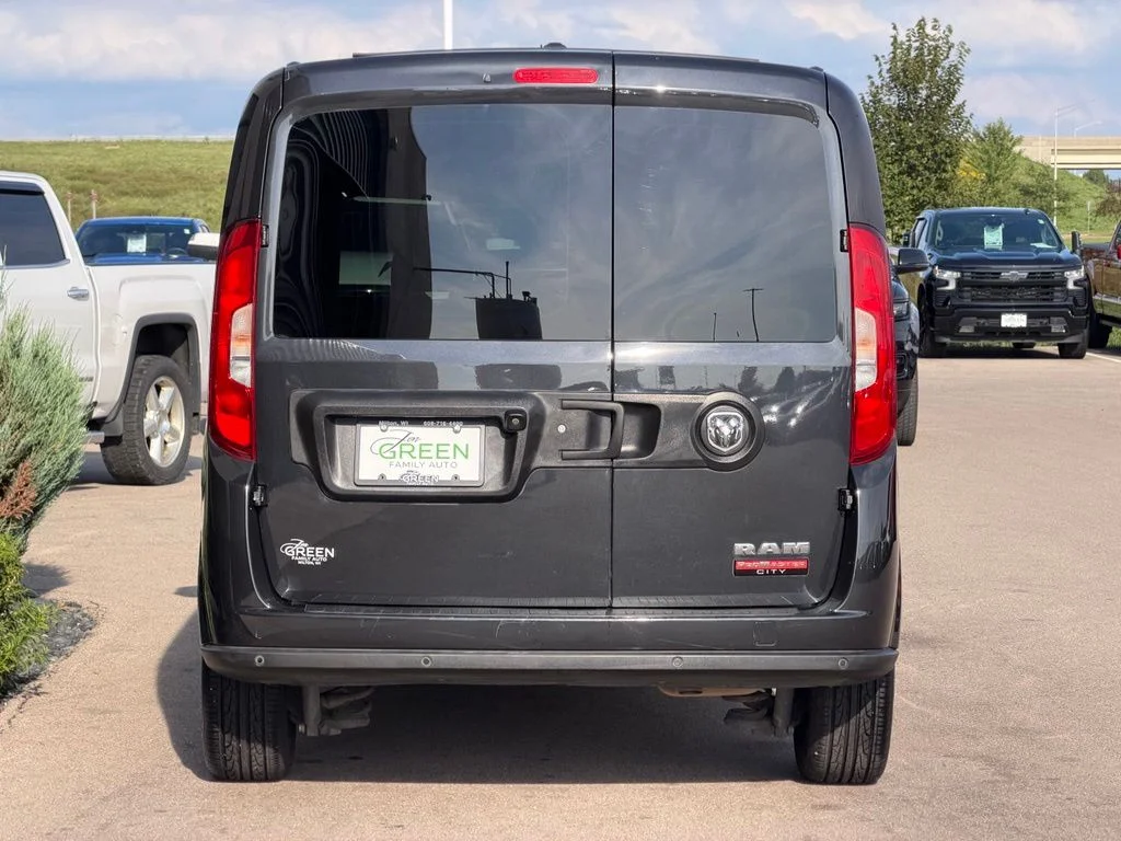 Used 2021 Black Ram SLT image 8