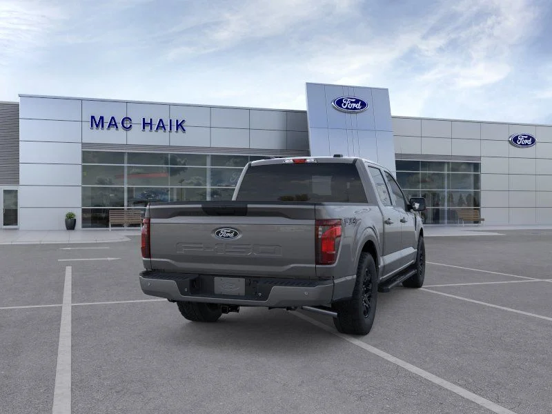 New 2026 Carbonized Gray Metallic Ford XLT image 8