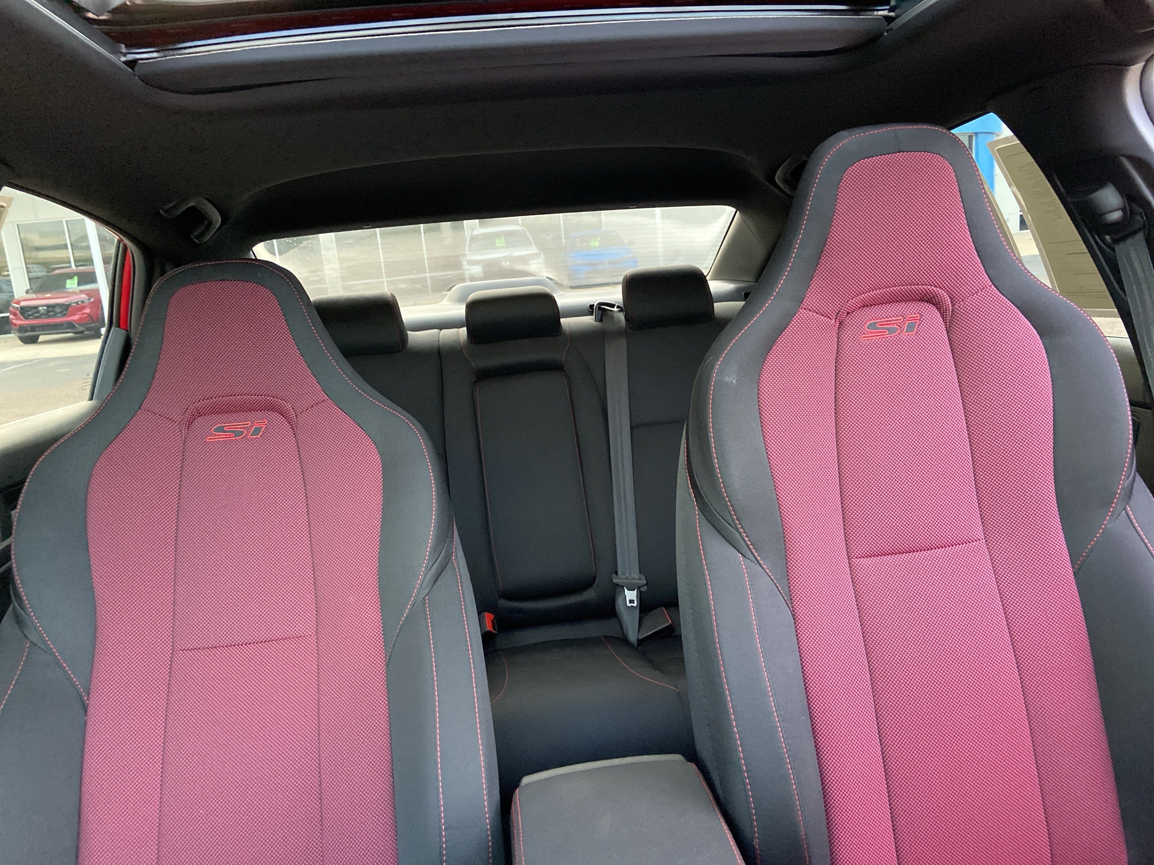 Used 2025 Rallye Red Honda  image 19