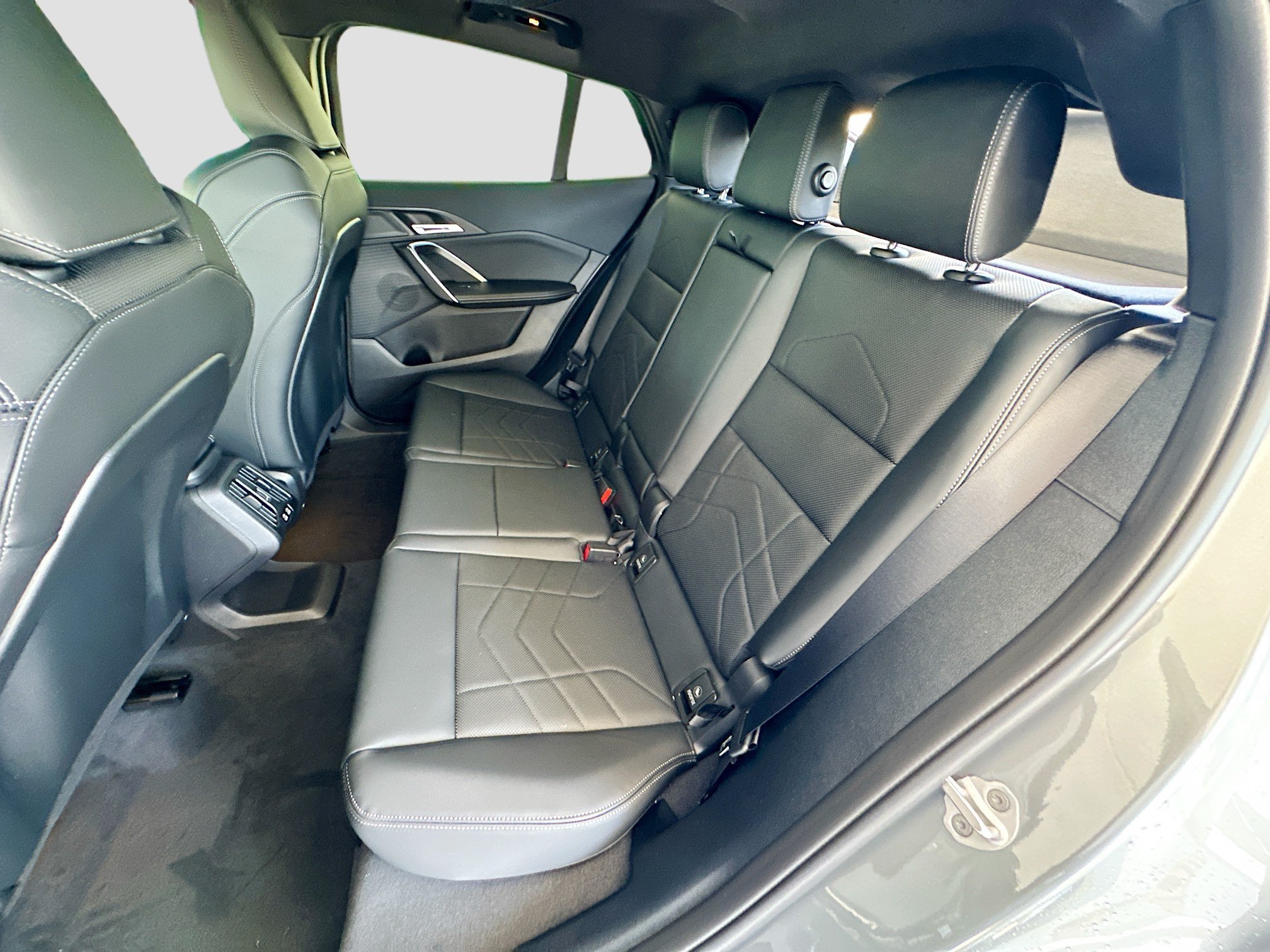 New 2026 Skyscraper Grey Metallic BMW xDrive28i image 18