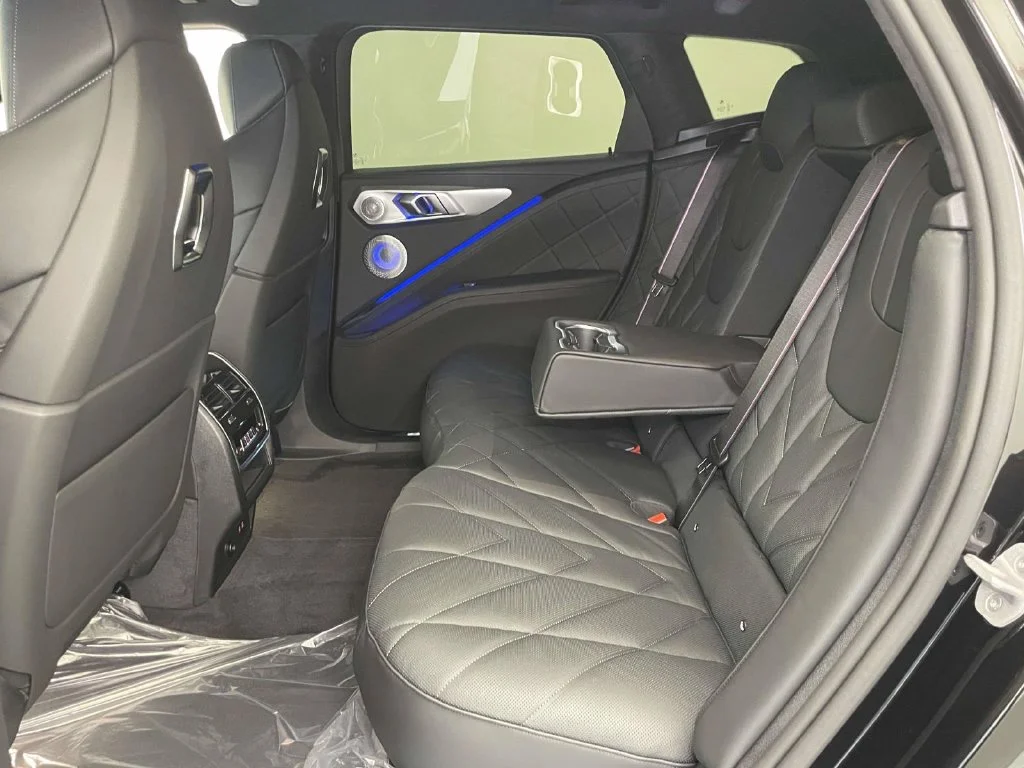 New 2027 Black BMW Label image 13