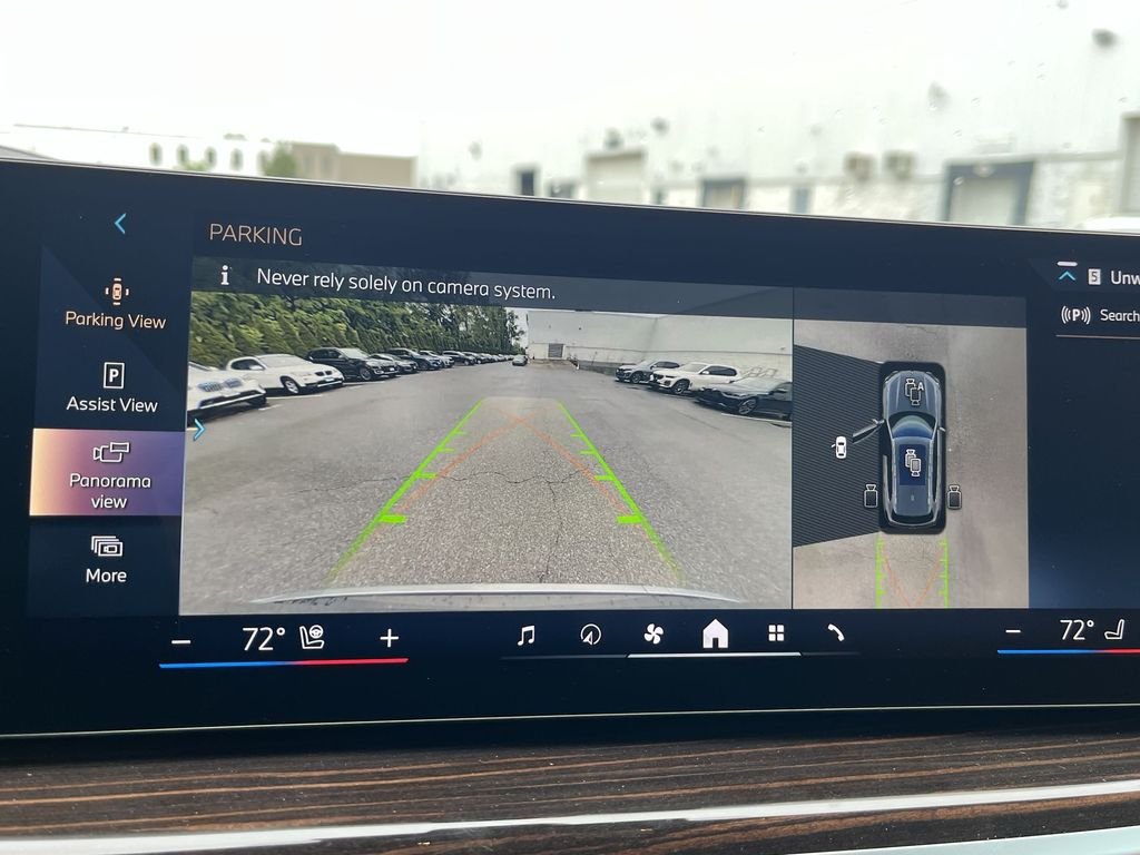 New 2026 Gray Metallic BMW xDrive40i image 17