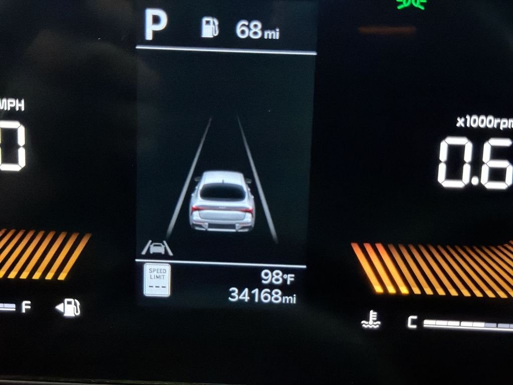 Used 2025 Wolf Gray Kia GT-Line image 12