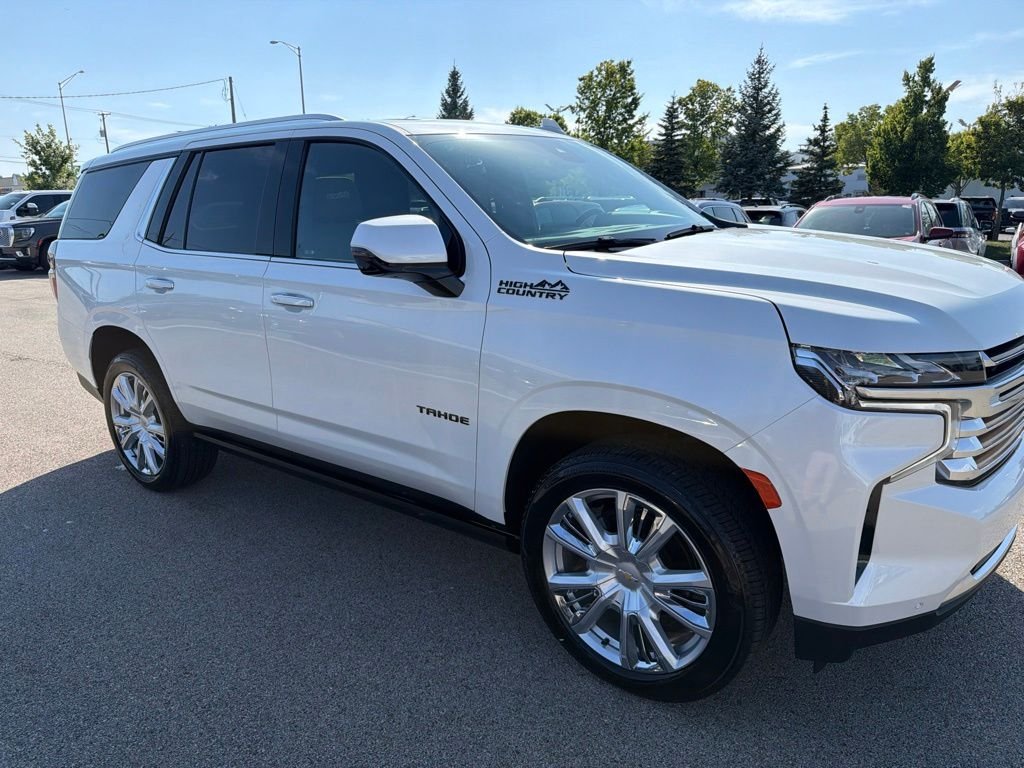 Used 2024 Beige Chevrolet High Country image 9