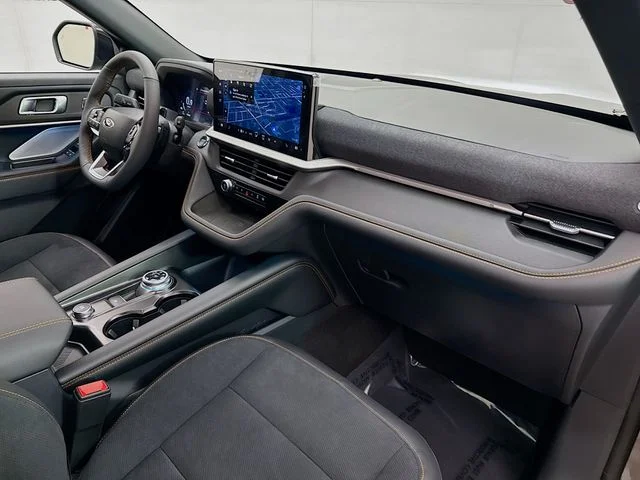 New 2026 Marsh Gray Ford Tremor image 32