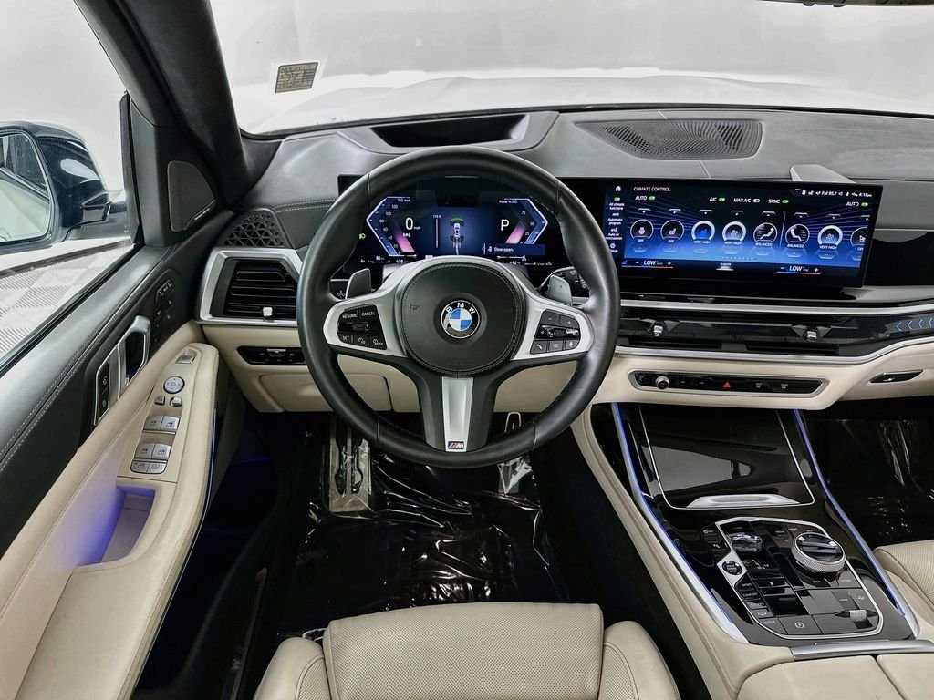 Used 2023 White BMW xDrive40i image 22