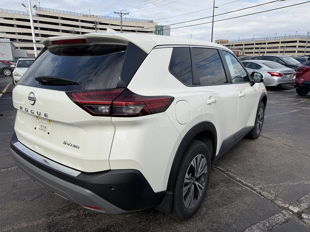 Used 2023 Pearl White TriCoat Nissan SV image 5