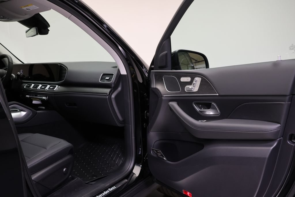 Certified Used 2026 Black Mercedes-Benz GLE 350 image 48