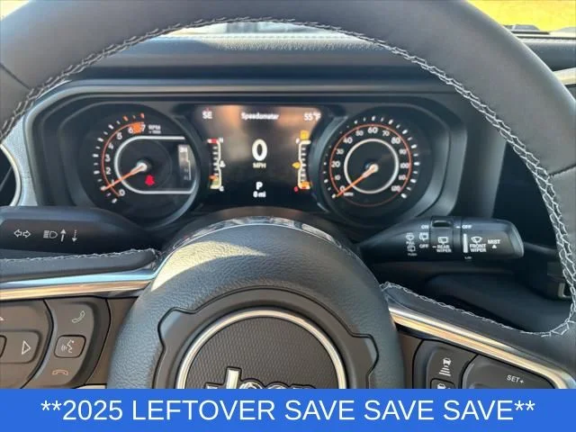 2025 Jeep Wrangler 4-Door Sahara - Photo 17