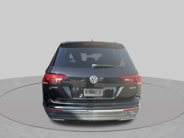 Used 2020 Black Volkswagen 2.0T SE image 5
