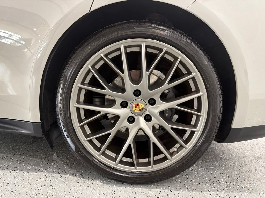 Certified Used 2023  Porsche 4 image 12