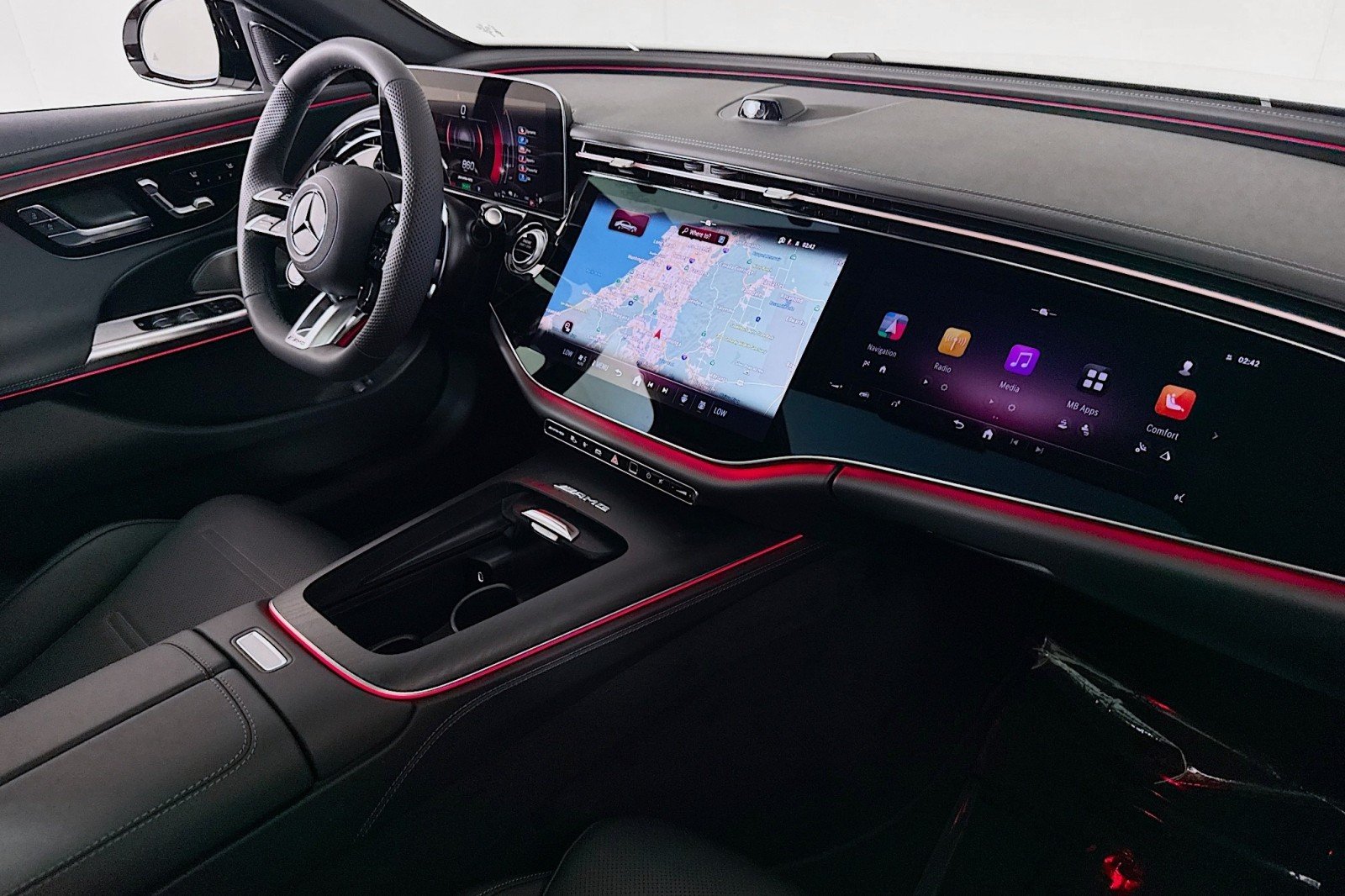 New 2026 Polar White Mercedes-Benz AMG® E 53 E 4MATIC+ Sedan image 15