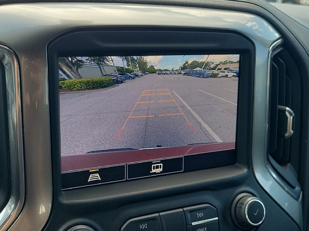 Used 2021 Red Chevrolet LT image 18