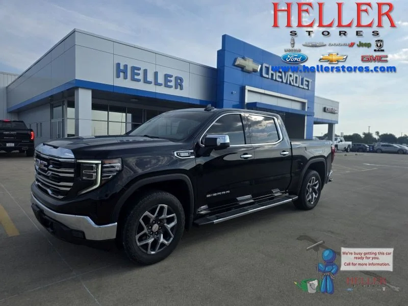 Used 2023 ONYX BLACK GMC SLT image 1