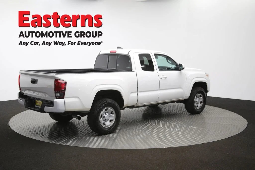 Used 2021 White Toyota SR image 39