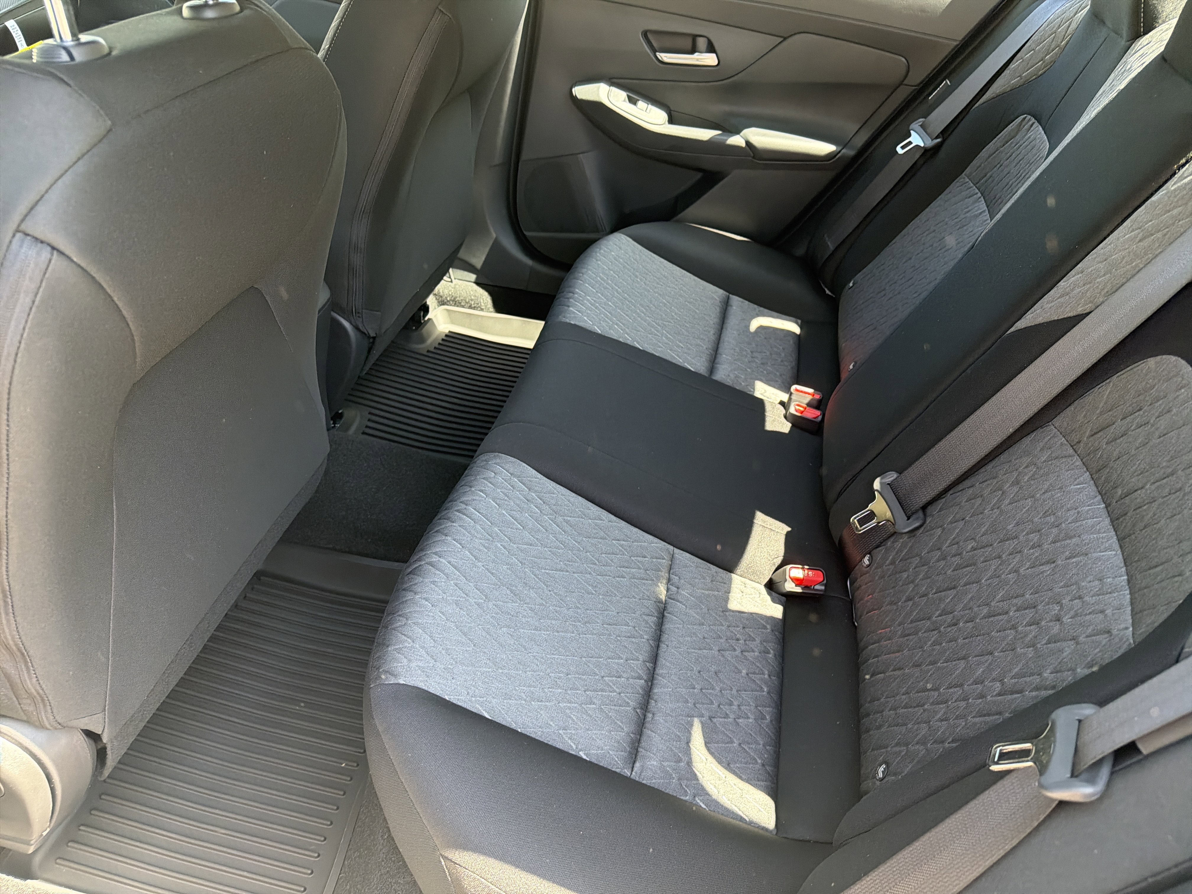 New 2026 Atlantic Gray Metallic Nissan SV image 21