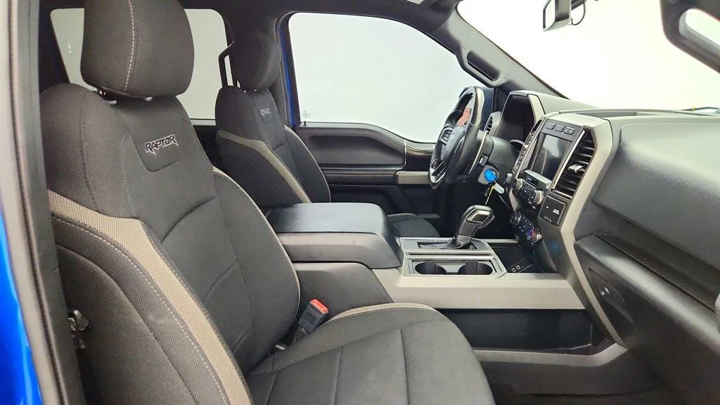 Used 2019 Velocity Blue Metallic Ford Raptor 4WD SuperCrew 5.5