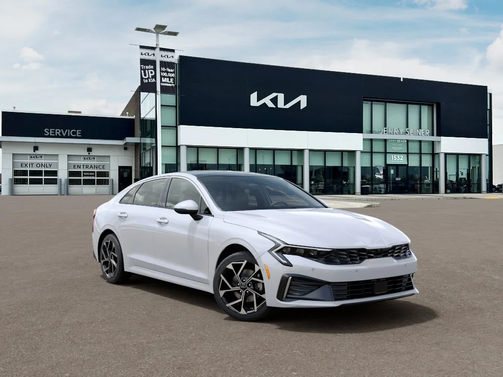 2026 Kia K5 EX - Photo 8