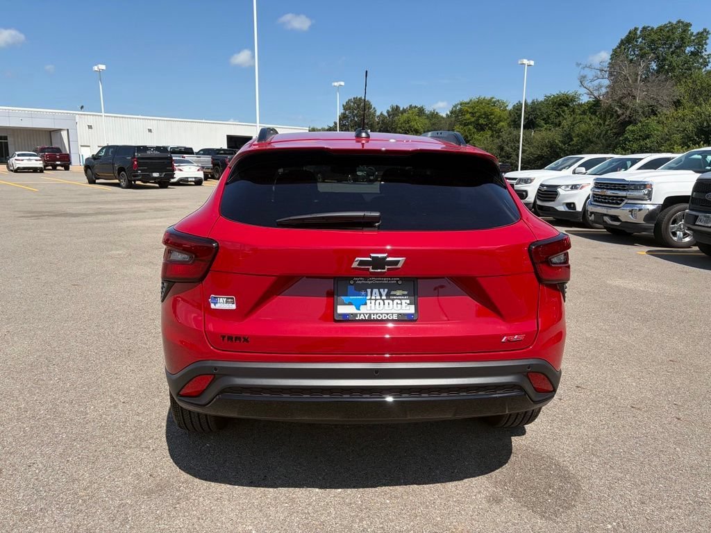 2026 Chevrolet Trax RS - Photo 4