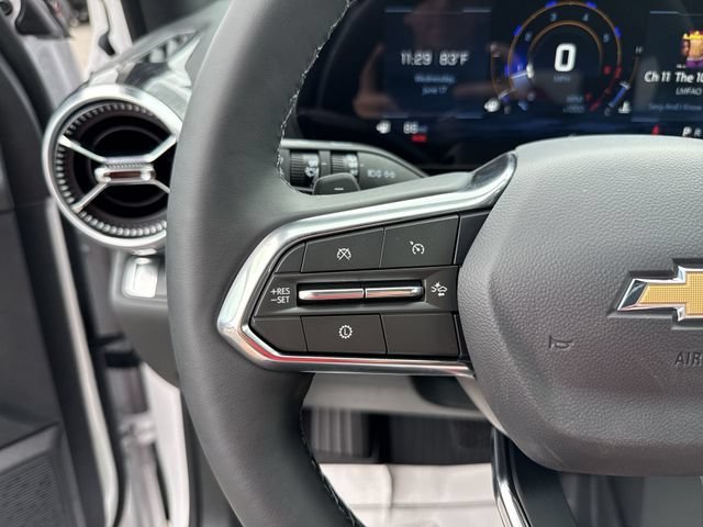 New 2026 Summit White Chevrolet LT image 33