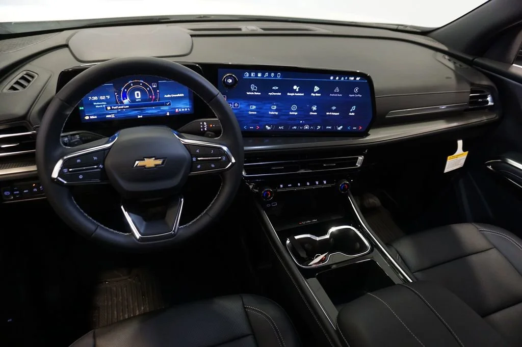 2026 Chevrolet Traverse LT - Photo 13