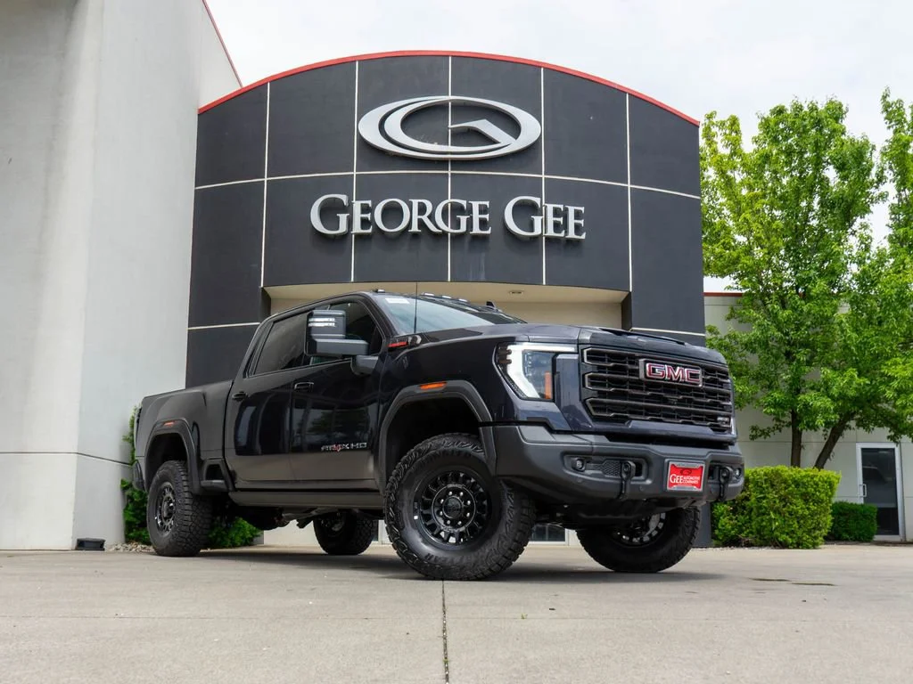 2026 GMC Sierra 4WD Crew Cab Standard Box AT4X's photo
